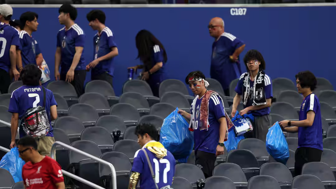 Japanese Fans Win Hearts Again After Cleaning Stadium Following Japan’s World Cup 2026 Draw With Netherlands